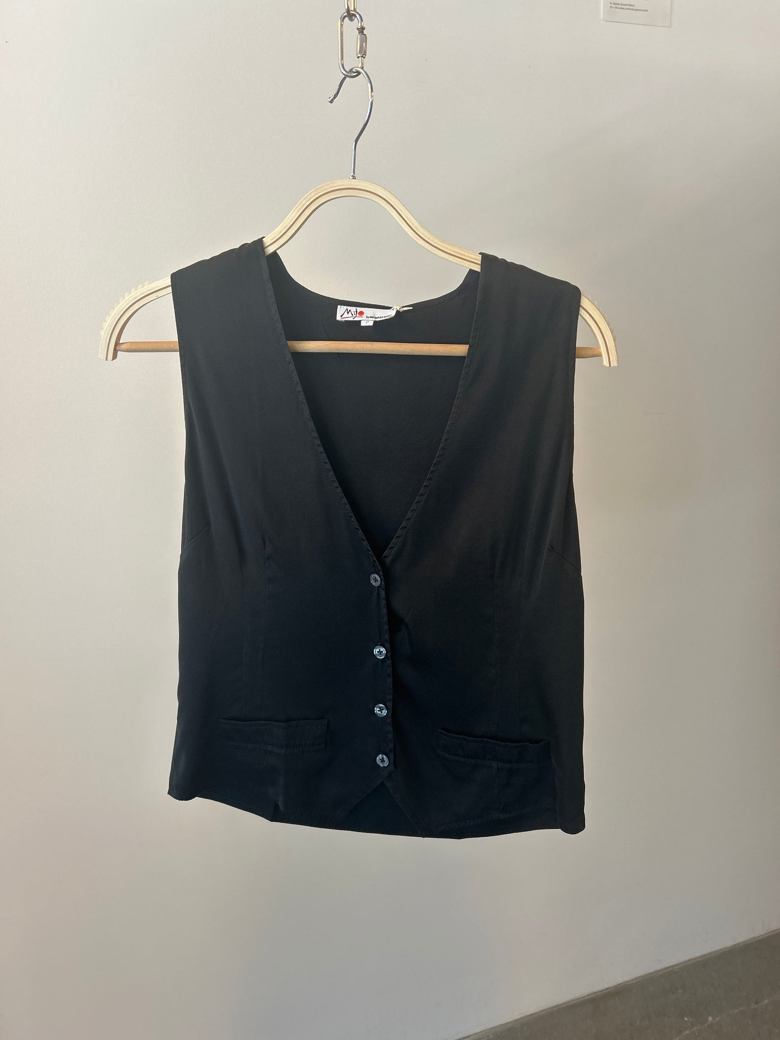 Stretch Silk Vest