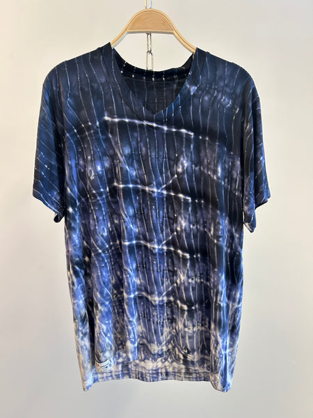 Super Luxe V-neck T-shirt